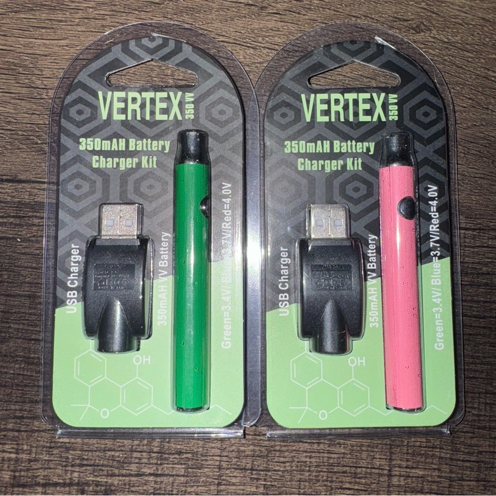 x2 Vertex Battery Charger Kit in Green and Pink